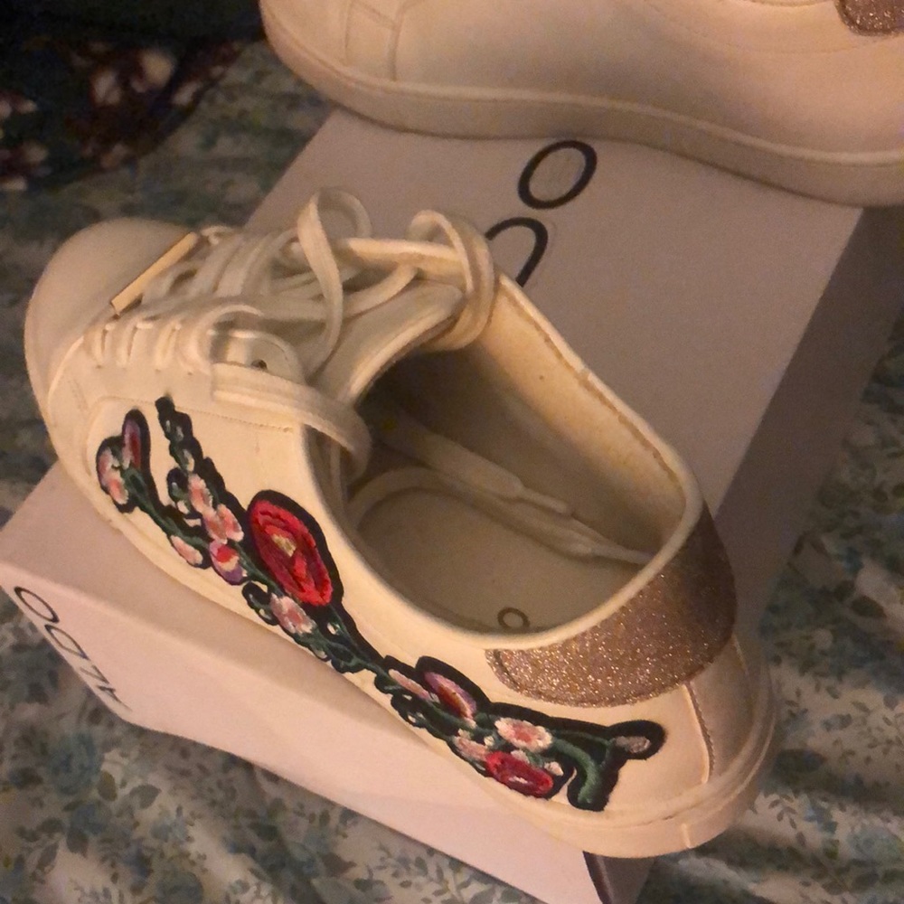 Aldo Sneakers ladies